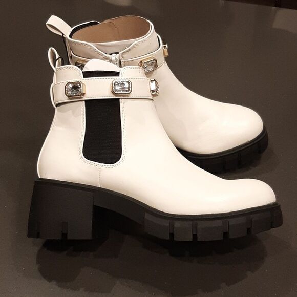 Shoes - Steve Madden White Ankle Boots with Black Sole